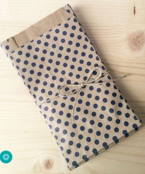 Bolsa kraft topos azules