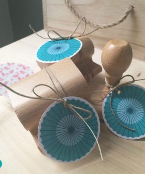 Sellos de madera con diseño a medida