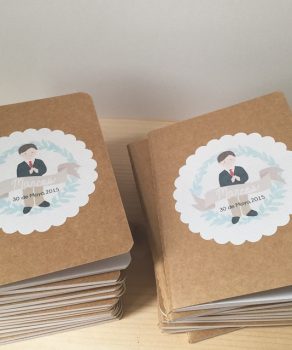 Cuadernos personalizados. 25 u. regalos para invitados