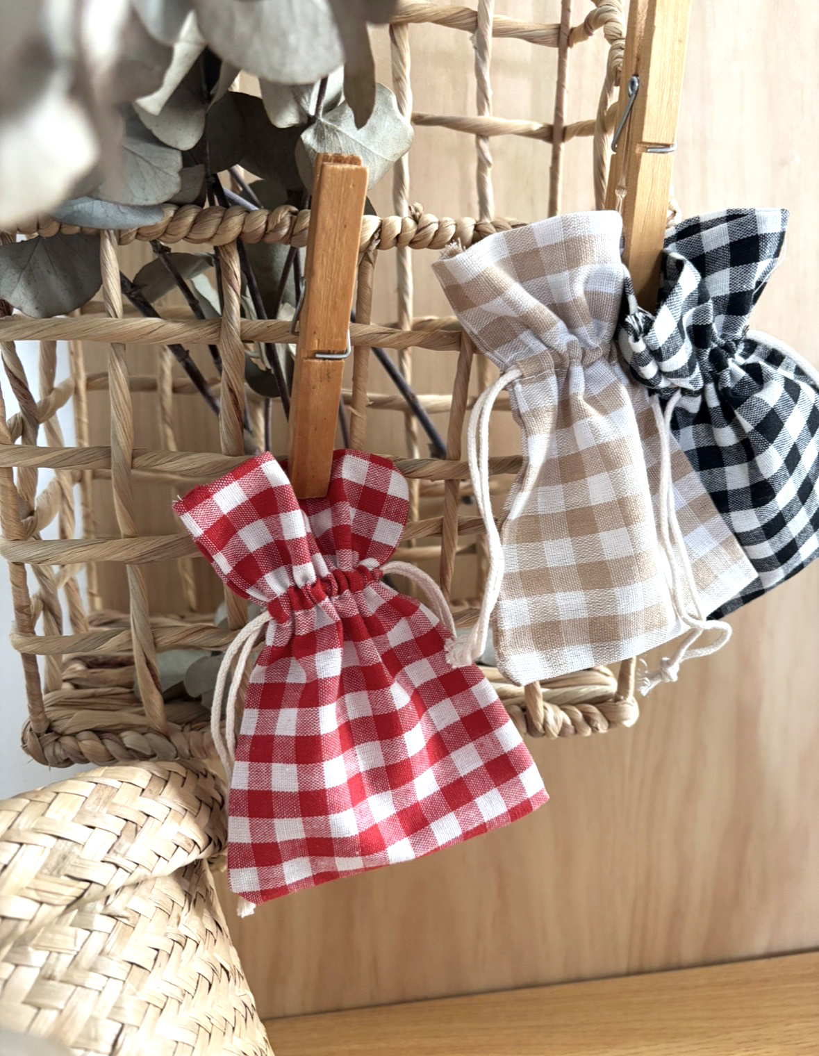 Bolsitas tela cuadritos vichy - Pack 10 unidades bolsas cuadros vichy